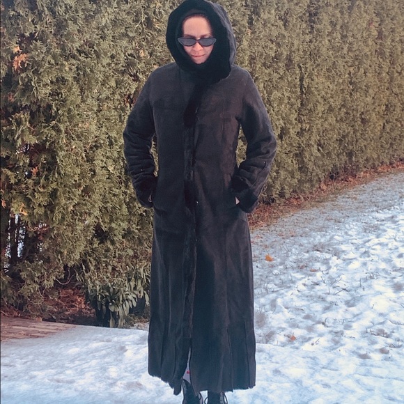 SHEARLING LONG HOODED COAT - Picture 1 of 14